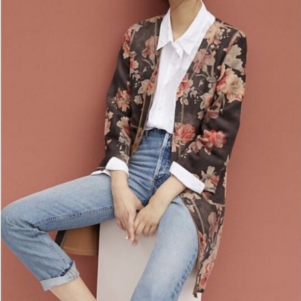 Solitaire Open Front Faux Suede Floral Jacket Size Medium